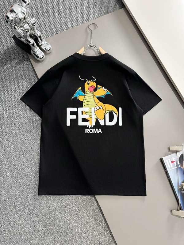 ブランドTシャツ背面デザイン